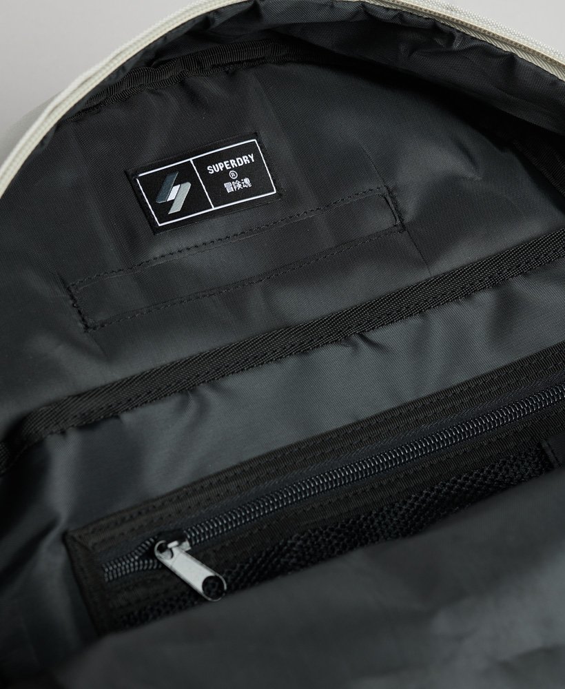 mochila code montana na cor bege pelicano