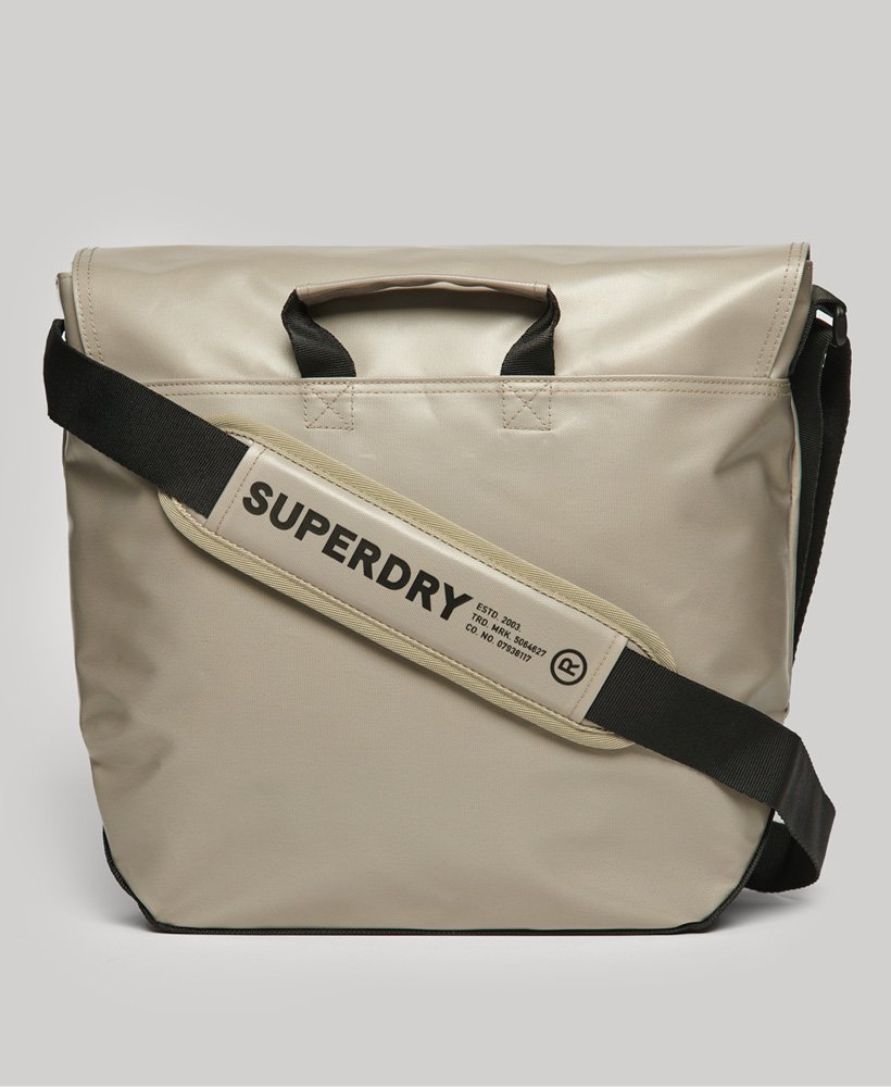 bolsa a tiracolo na cor bege galho de inverno