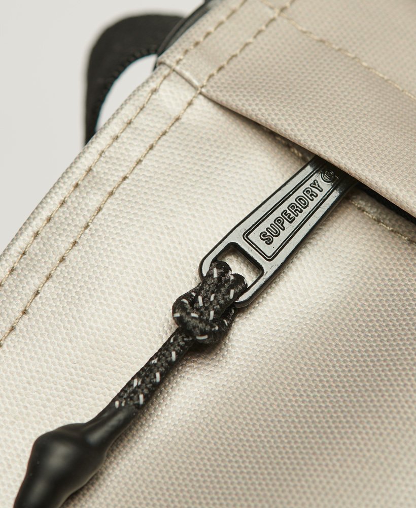 bolsa a tiracolo na cor bege galho de inverno