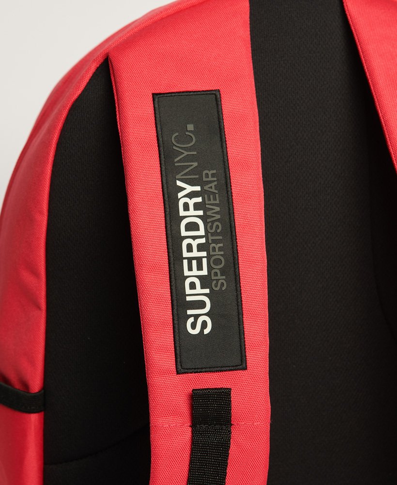 mochila nyc montana na cor rosa vibrante