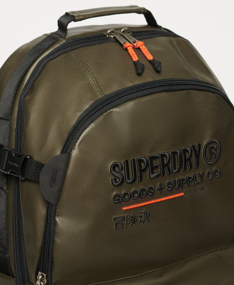 mochila utilitária tarp na cor verde-oliva produtos excedentes
