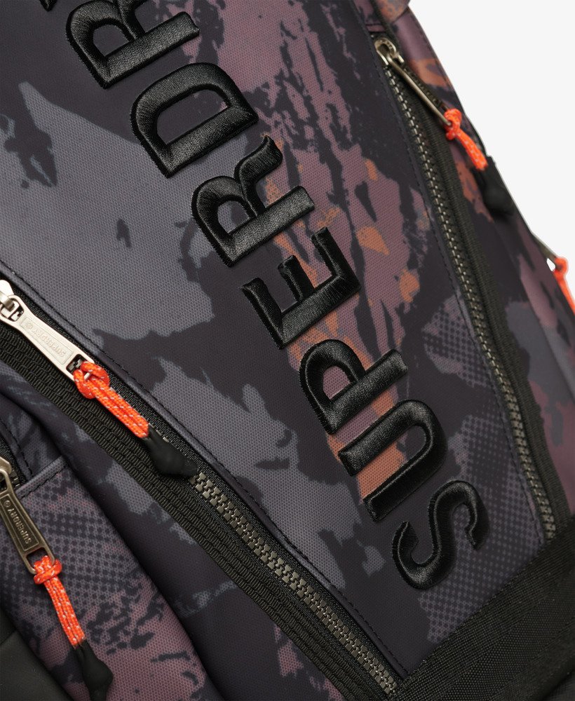 mochila tarp bordada em camuflagem mountain mesh