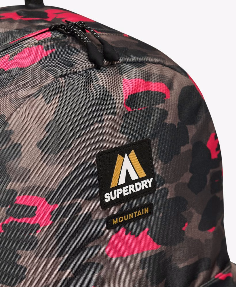 Mochila Montana com Patch Clássico