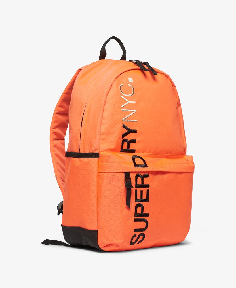 mochila nyc montana na cor coral vulcânico