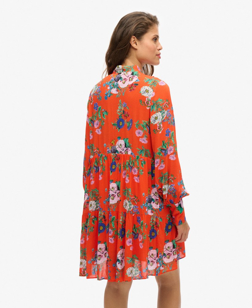vestido curto studios off duty em estampa floral vibrante vermelha.