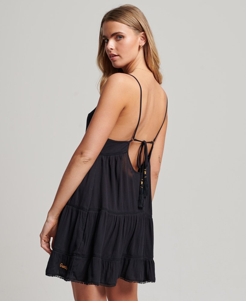 vestido curto de praia estilo camisola na cor azul-marinho eclipse.