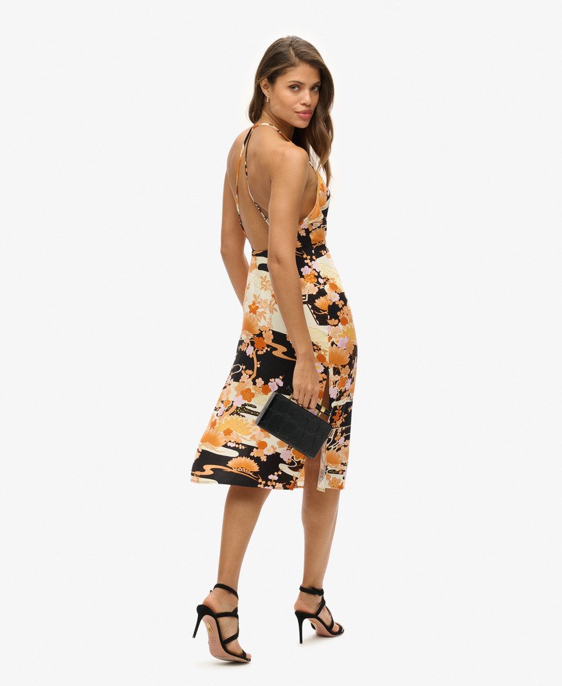 vestido midi estampado em dourado goshodoki