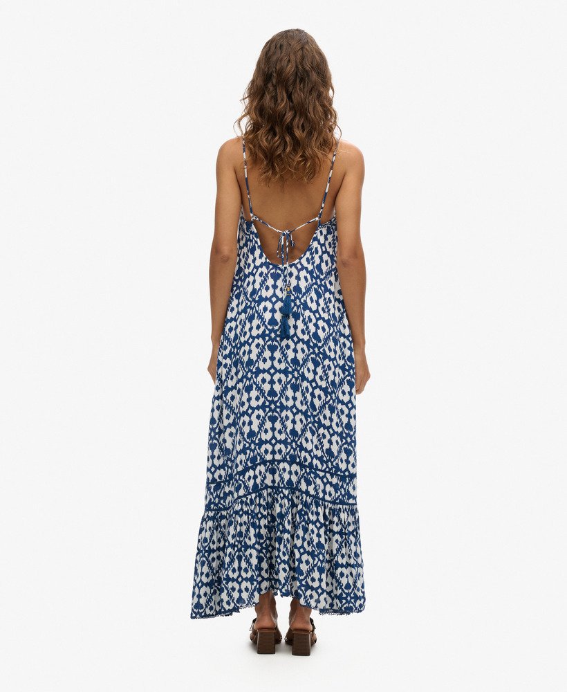 vestido longo de alcinha em estampa ikat azul com flechas