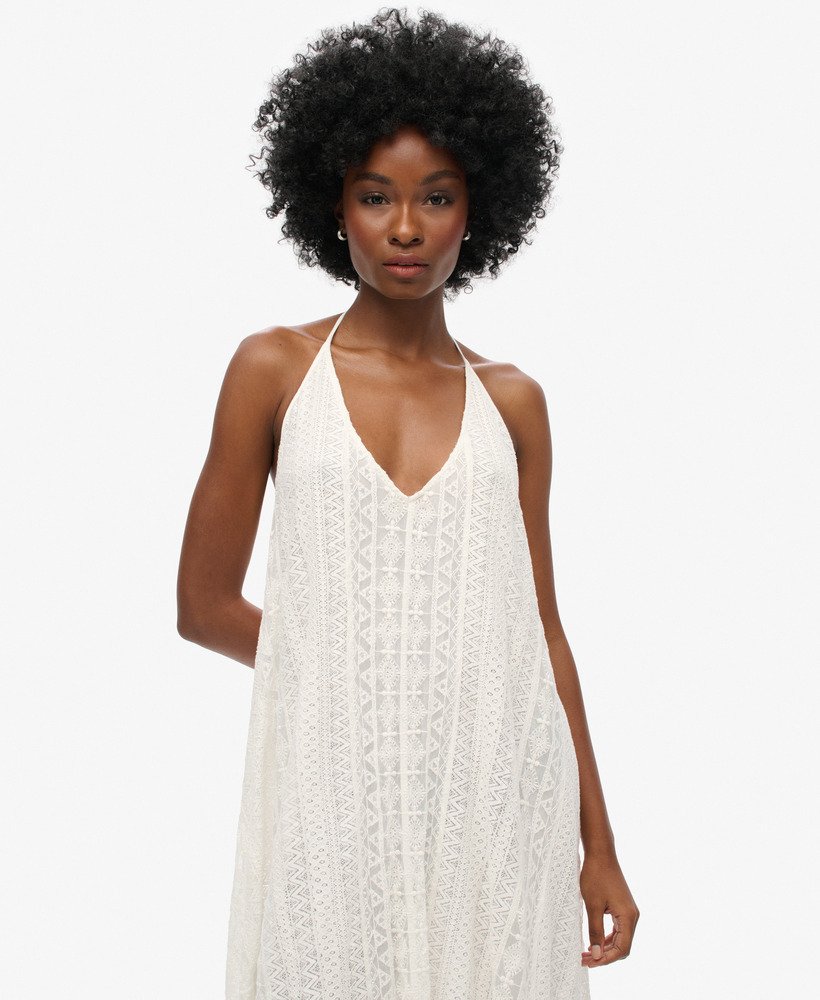 vestido midi todo em renda na cor branco off-white.