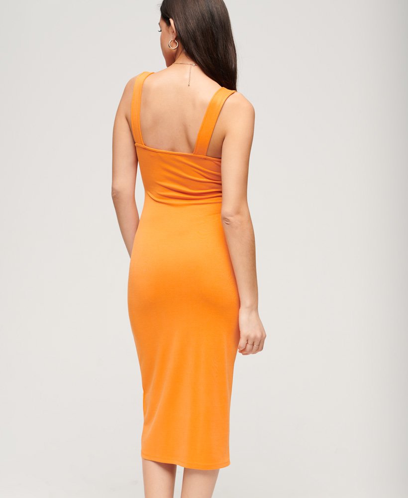 vestido midi de malha com decote quadrado na cor laranja denver.