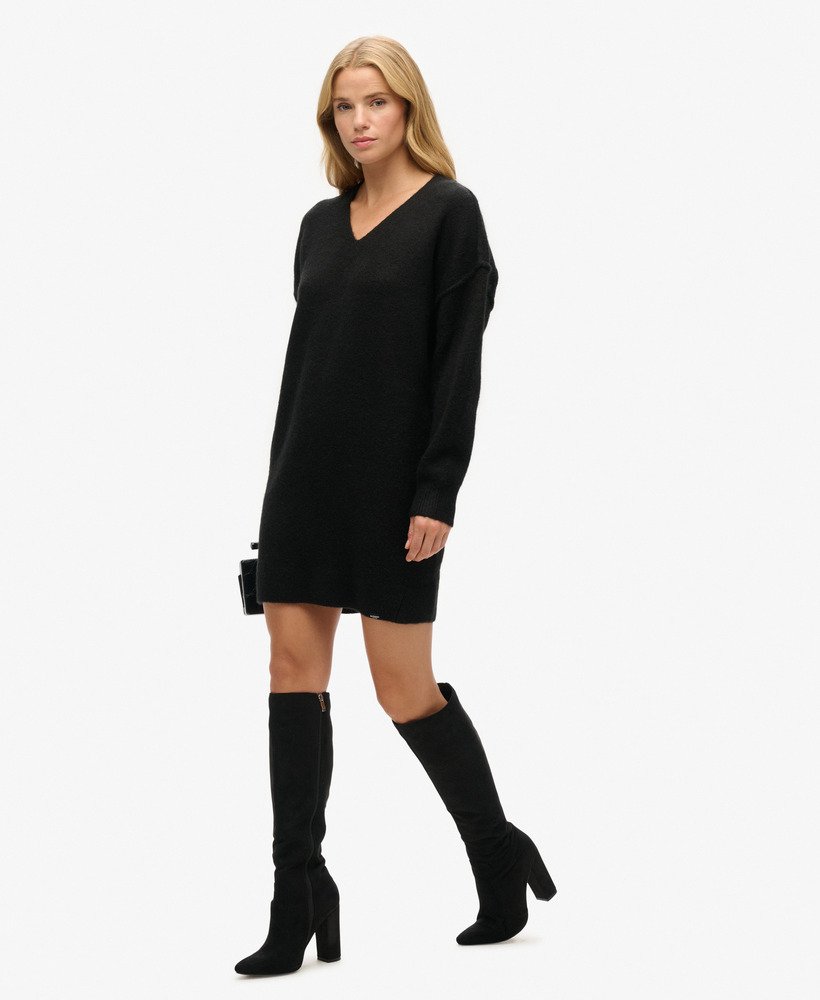 vestido de malha com decote em v na cor preta