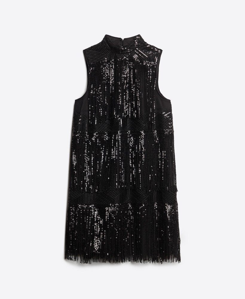 vestido curto evasê com franjas e lantejoulas pretas.