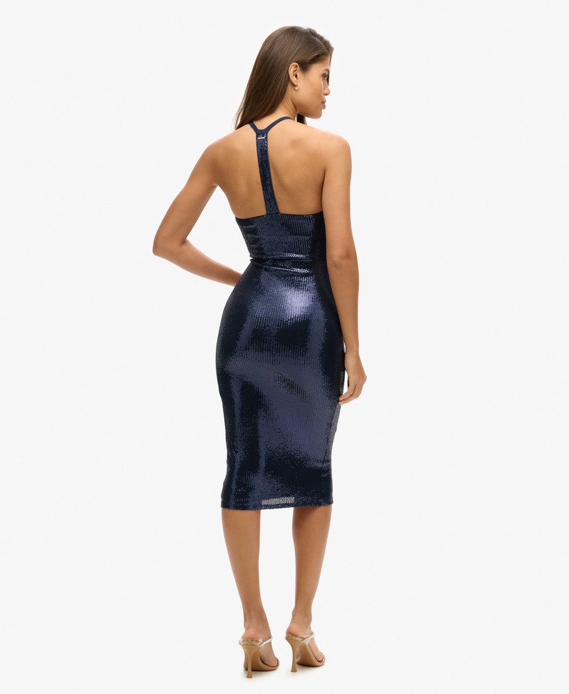 vestido midi de lantejoulas com decote halter na cor azul marinho.