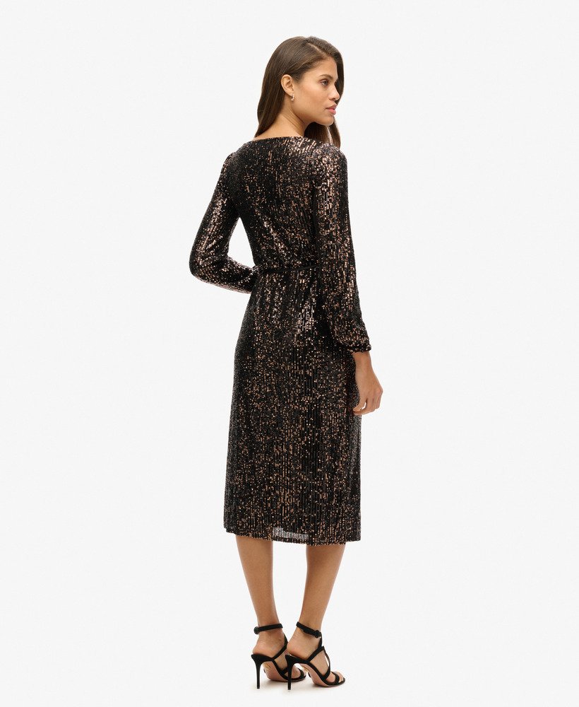vestido longo envelope com lantejoulas em cobrepreto