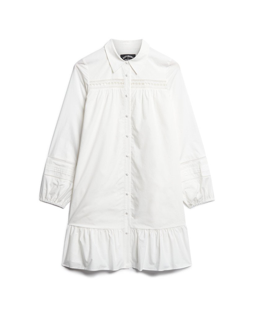 vestido camisa com detalhes em renda na cor branca giz.