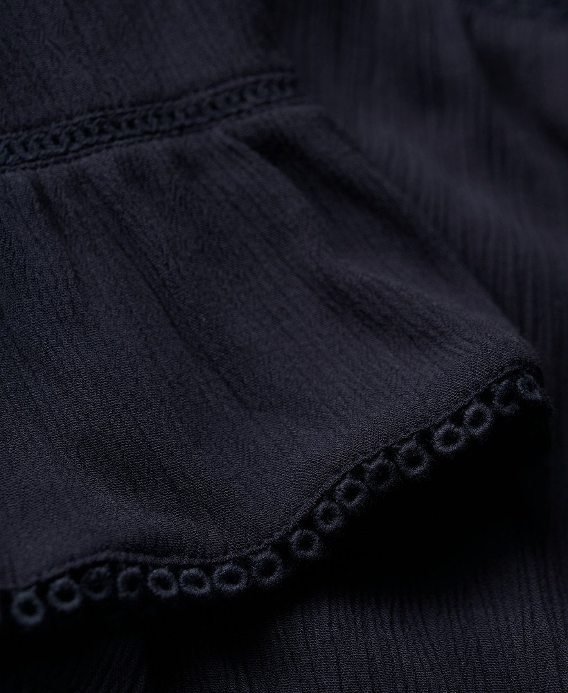 vestido curto de praia estilo camisola na cor azul-marinho eclipse.