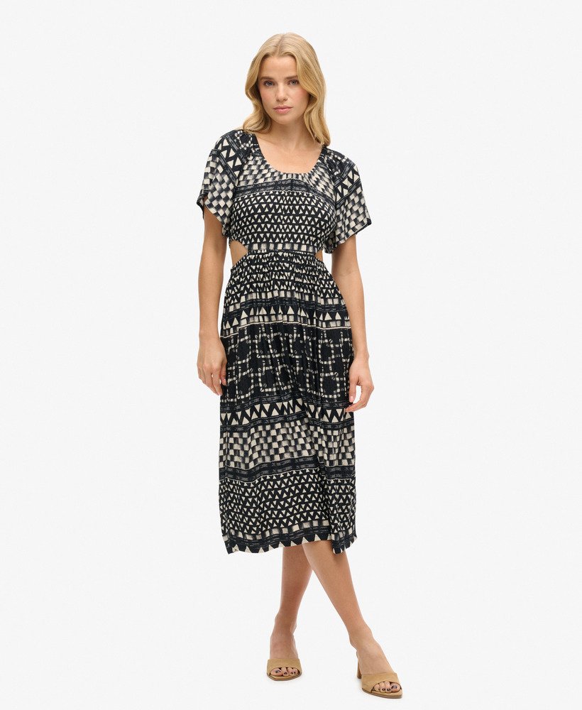 vestido midi estampado com recortes em monocromia shirbori em camadas.