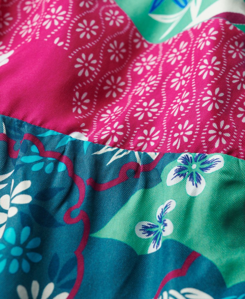 macacão regata estampado na cor magenta stork cloud