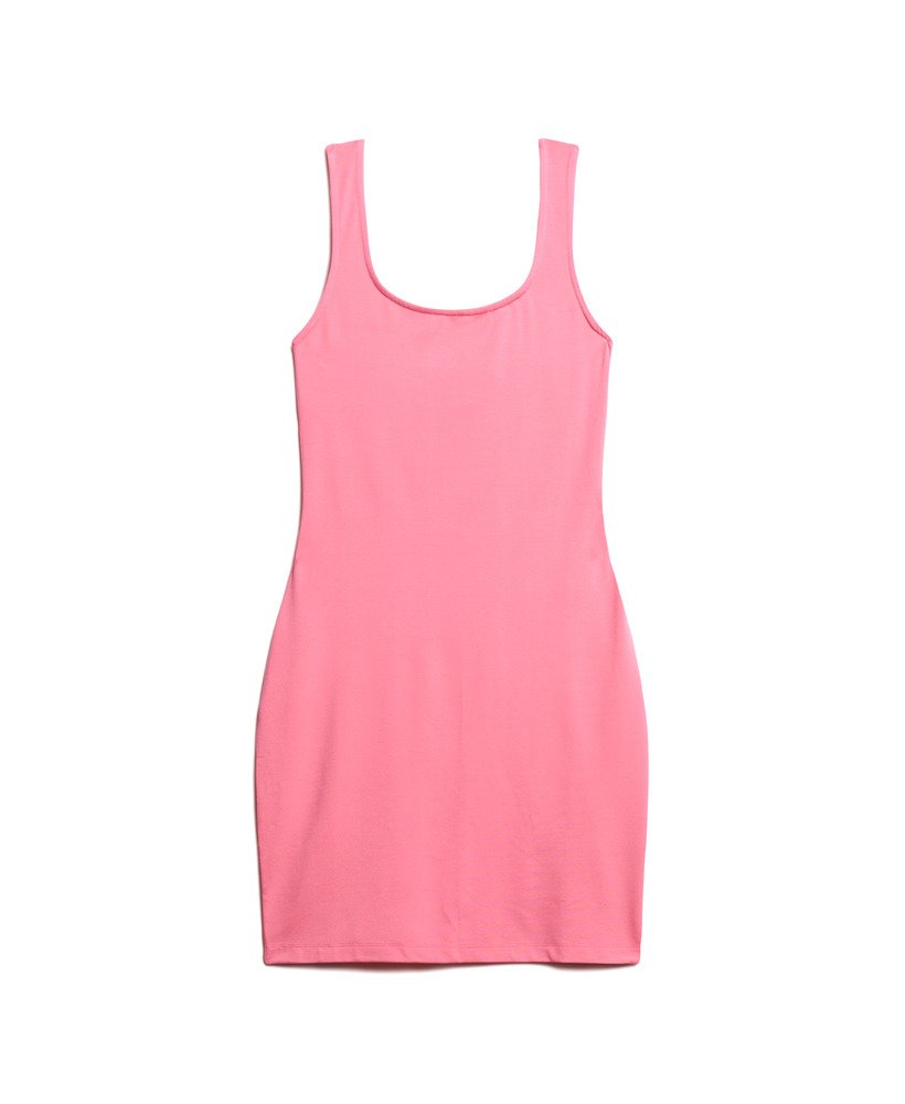 vestido curto de malha com decote quadrado na cor rosa cravo.