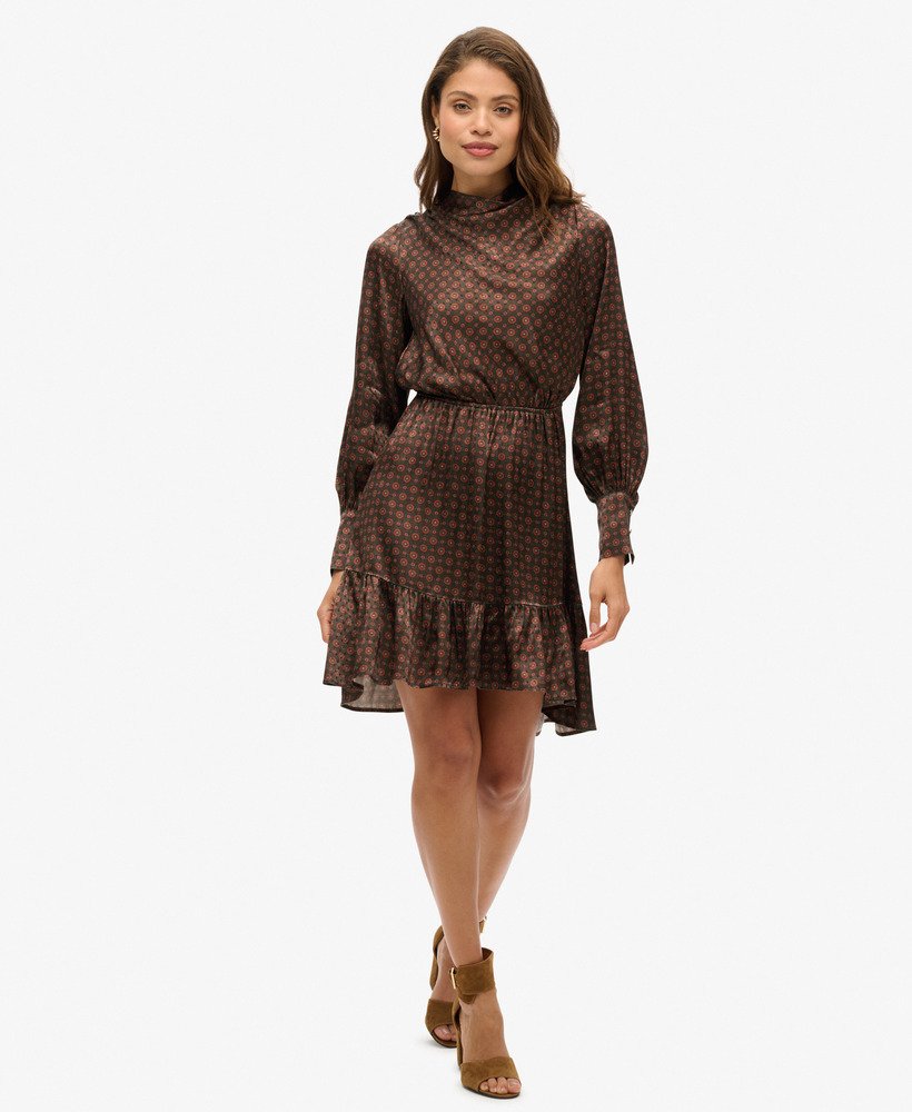 vestido curto com gola drapeada em jacquard na cor laranja com estampa geométrica.