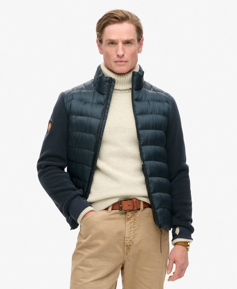 jaqueta bomber híbrida storm fleece na cor azul marinho eclipse