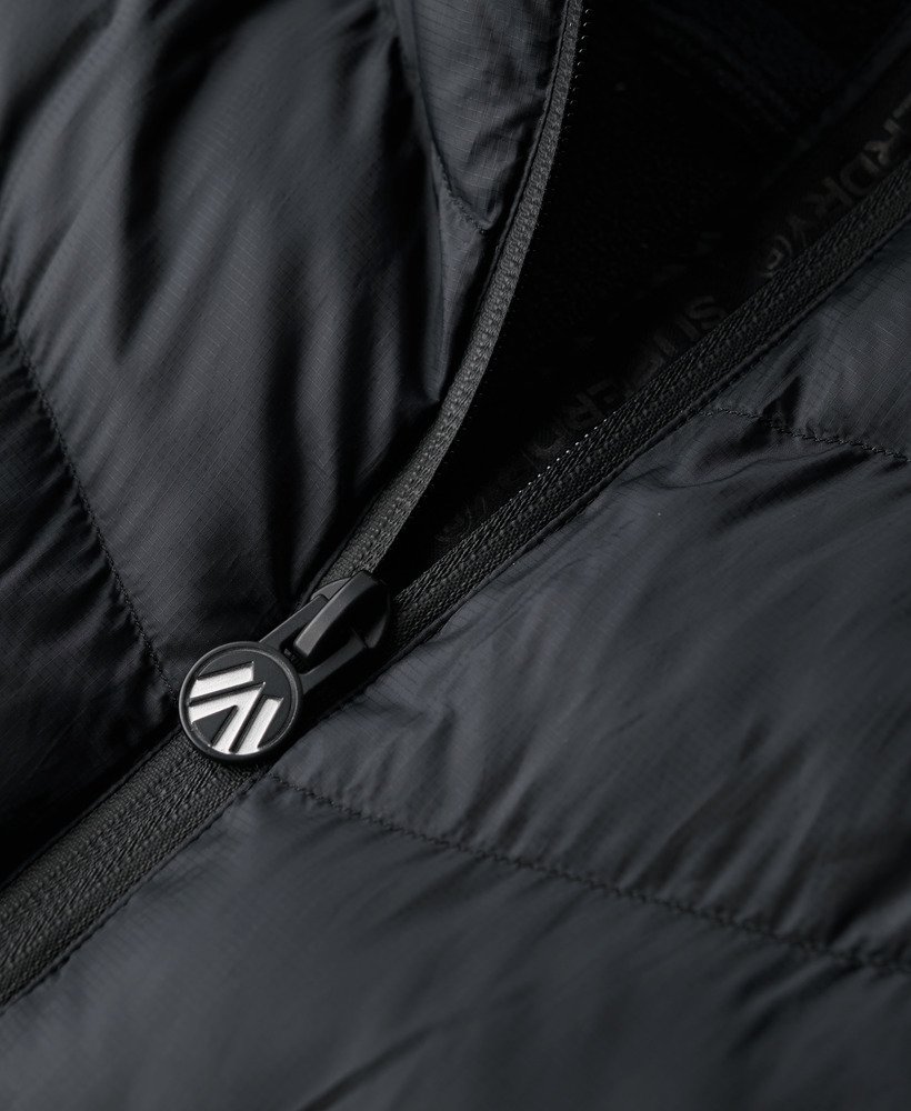 jaqueta storm fleece na cor azul marinho eclipse