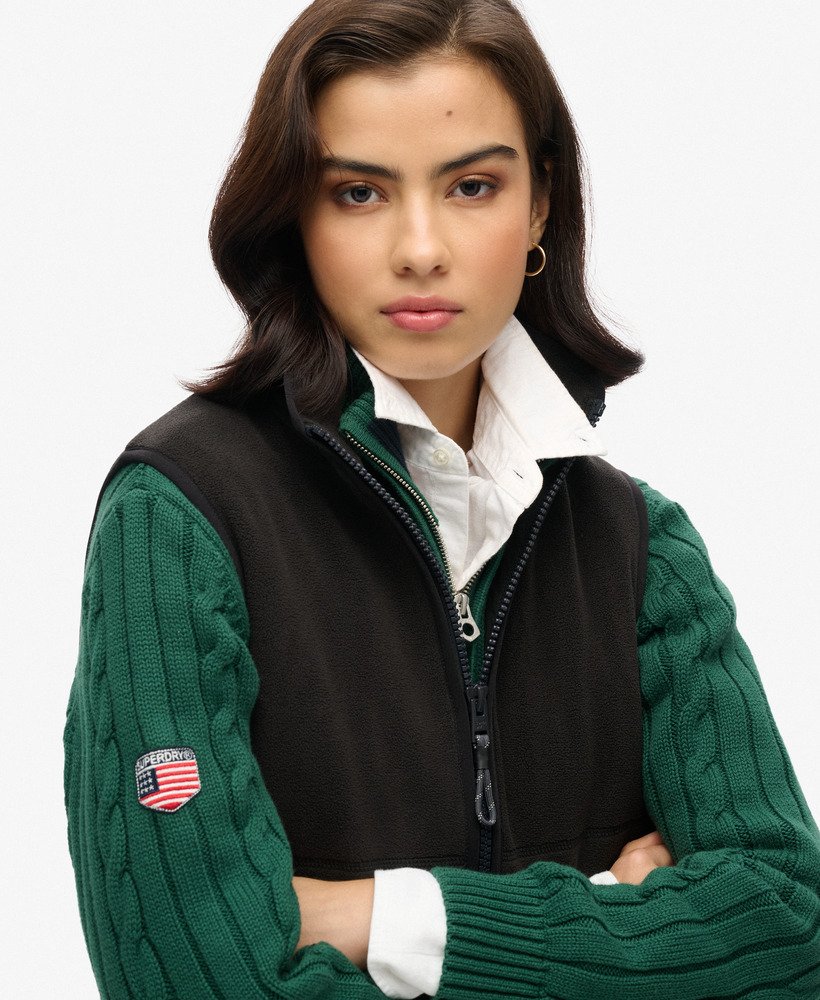 colete de lã polar active fleece na cor preta.