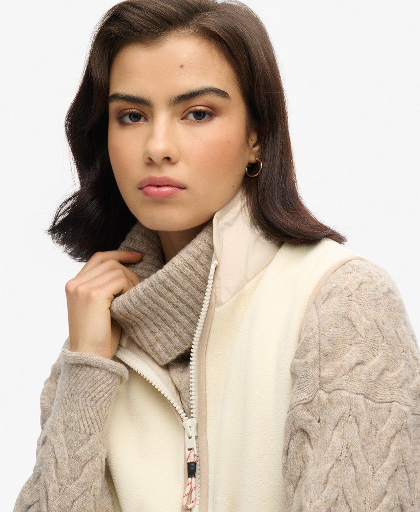 colete de lã polar active fleece na cor branca arroz