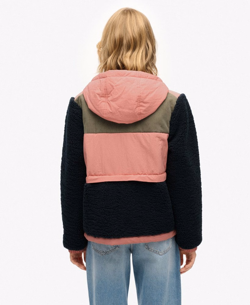 Jaqueta de lã sherpa com capuz