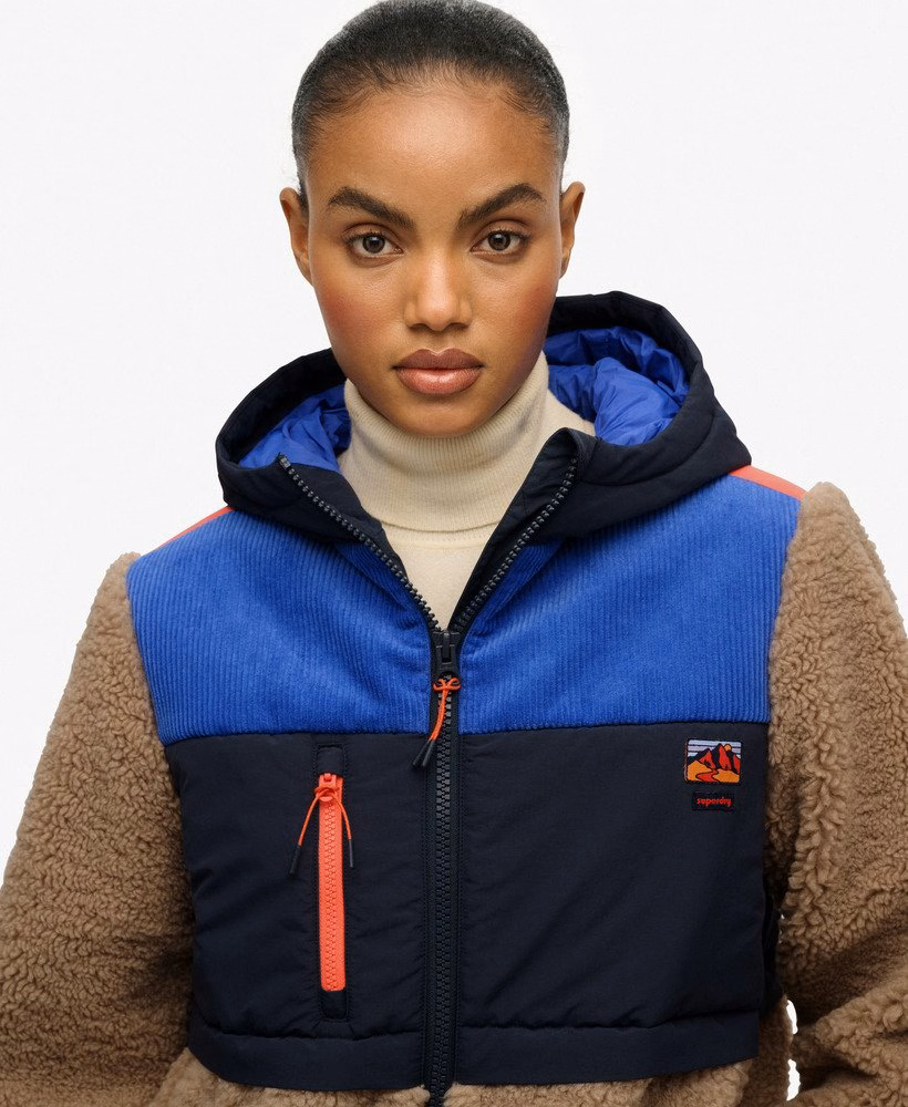 Jaqueta de lã sherpa com capuz