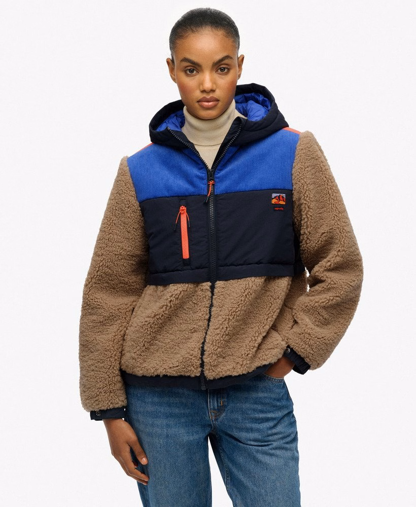 Jaqueta de lã sherpa com capuz