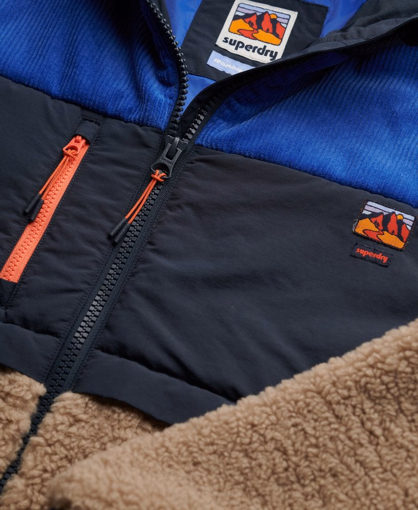 Jaqueta de lã sherpa com capuz
