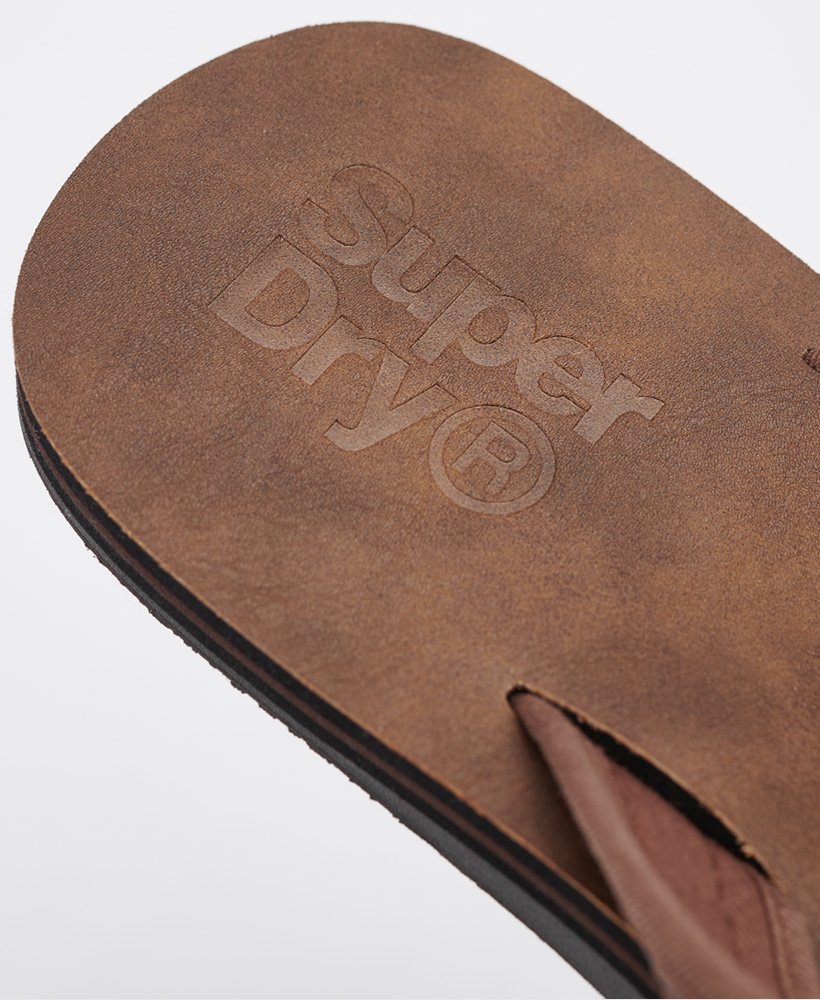 chinelo de couro marrom