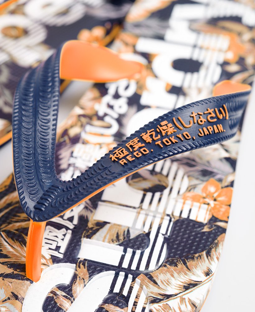 chinelo de dedo estampado com folha da indonésia