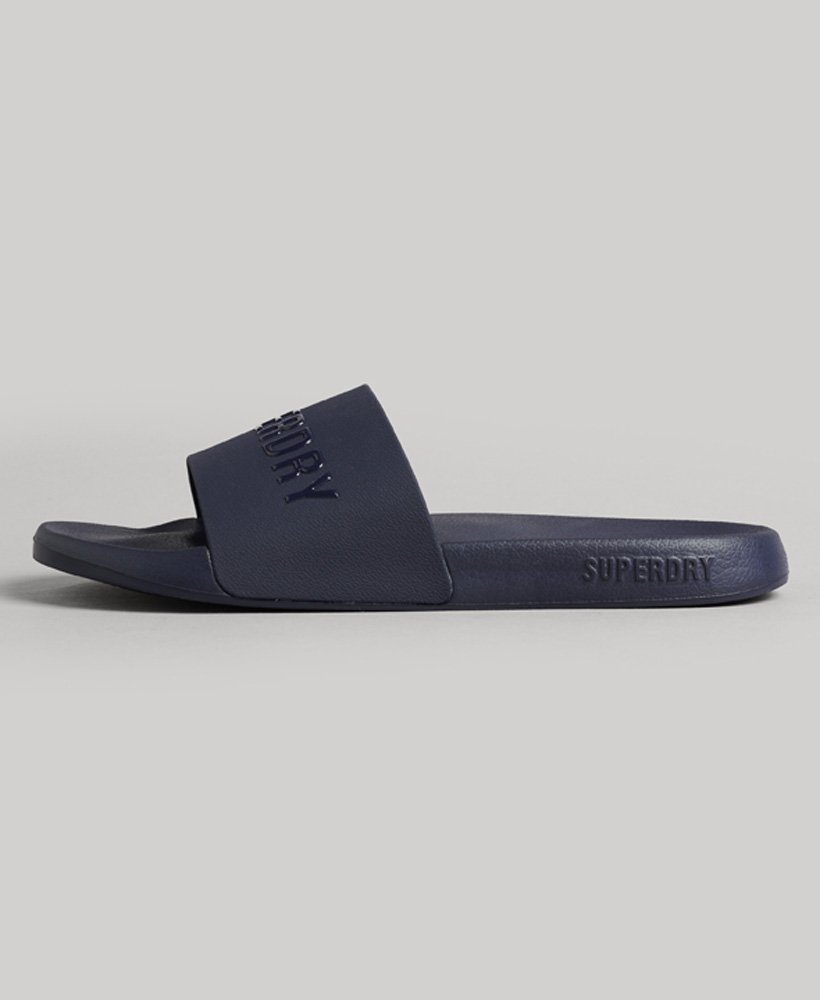 sliders de piscina com o logotipo code em azul marinho intensoazul marinho intenso
