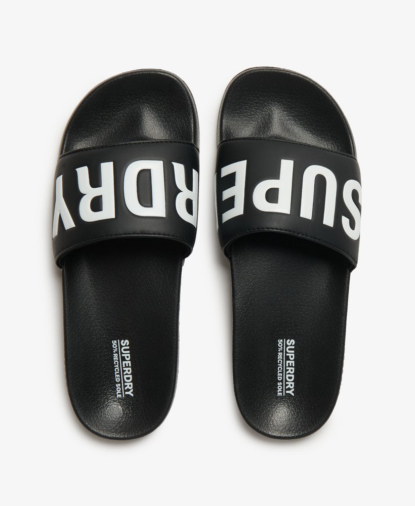 sliders de piscina veganos core em pretobranco