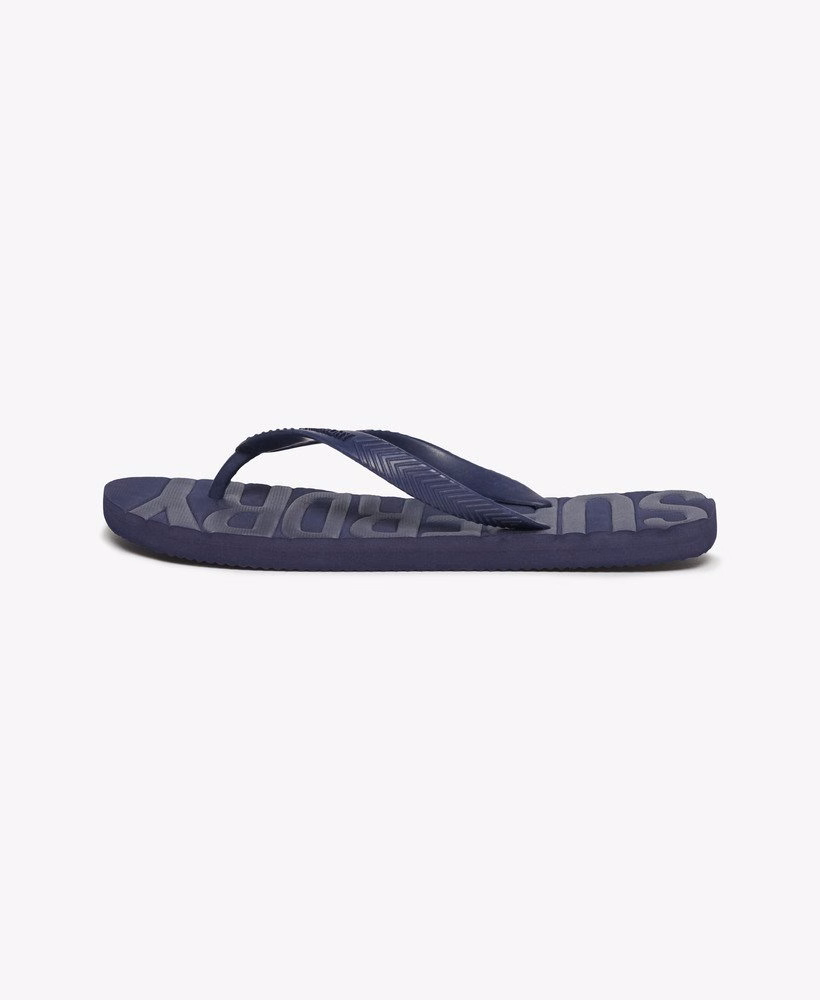 Chinelo com o logotipo principal