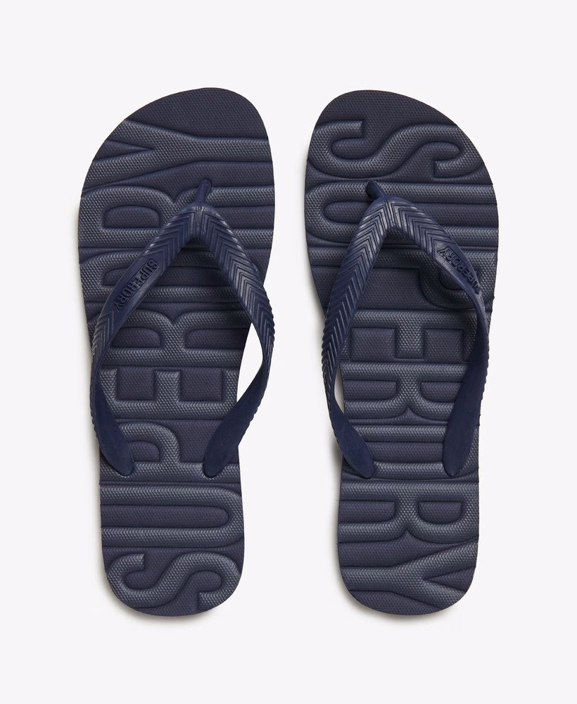 Chinelo com o logotipo principal