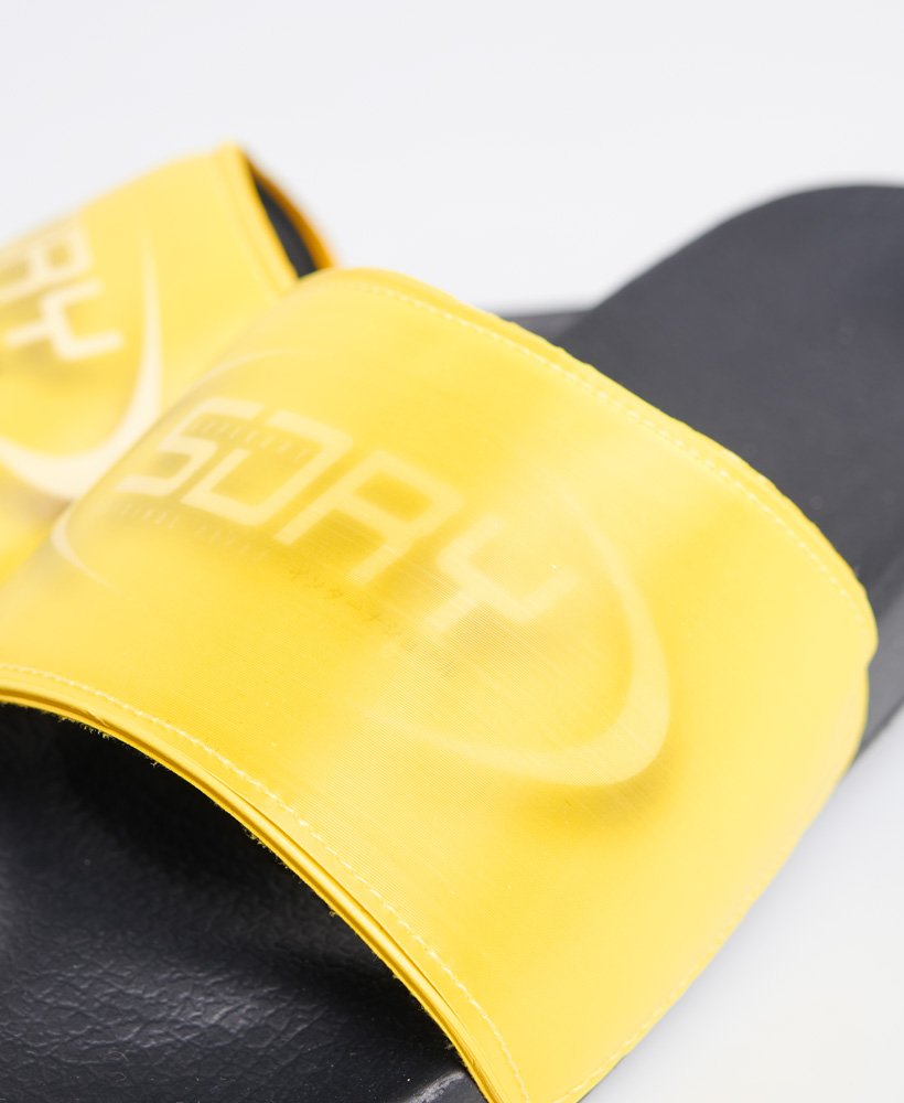 tobogãs holográficos para piscina em amarelo neon