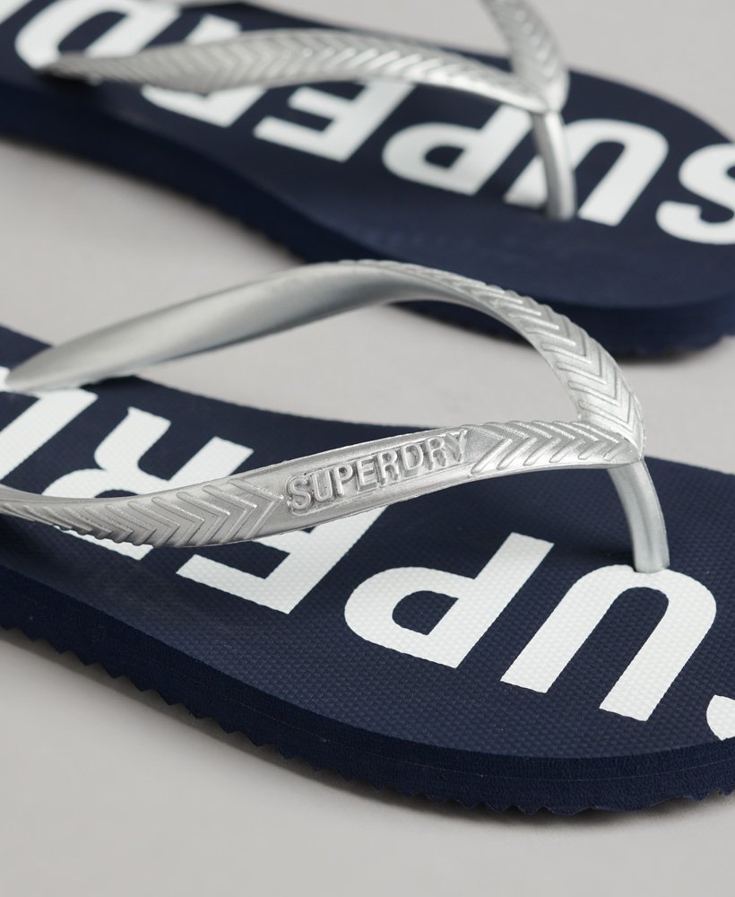 chinelo code essential em azul-marinho escuroprata metálica