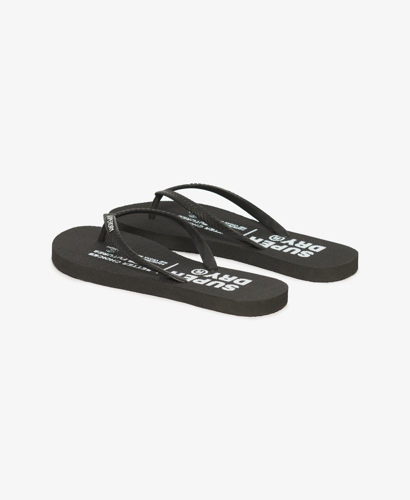 chinelo studios na cor preta