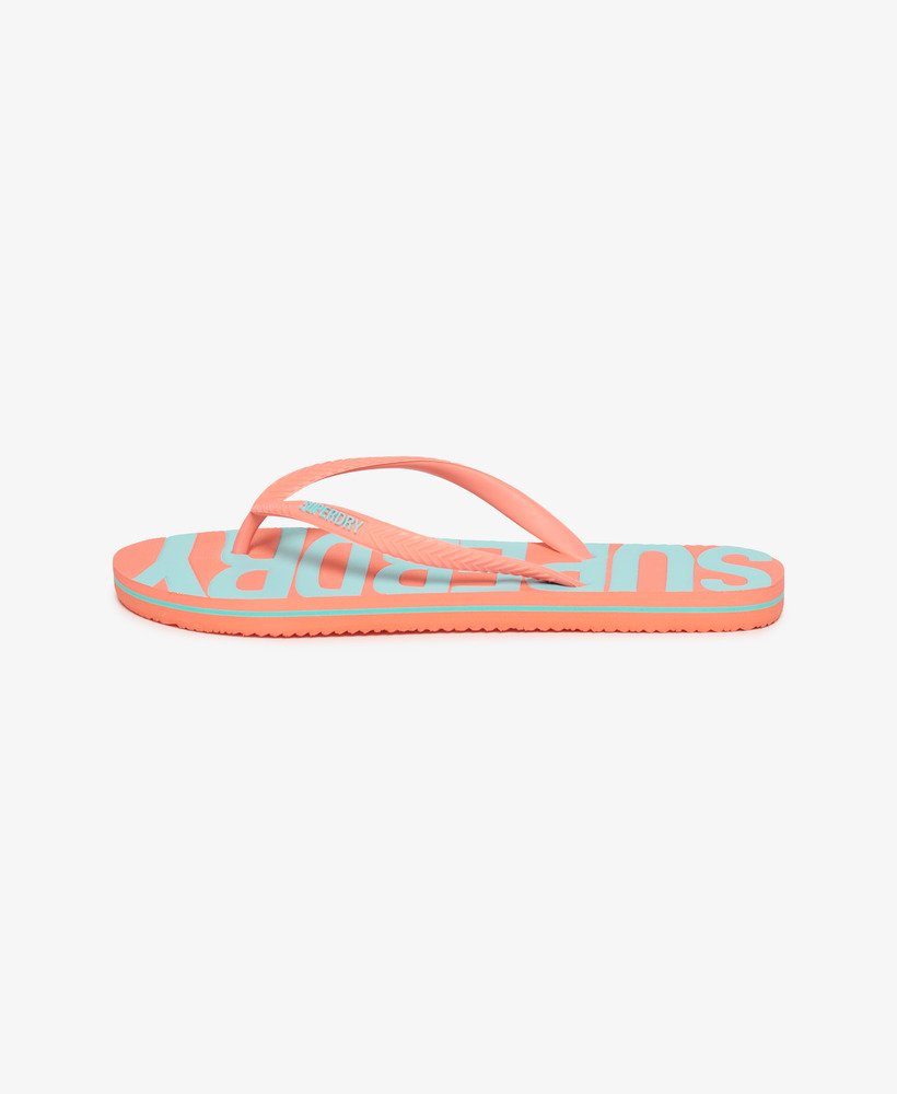 chinelo vintage na cor coral.