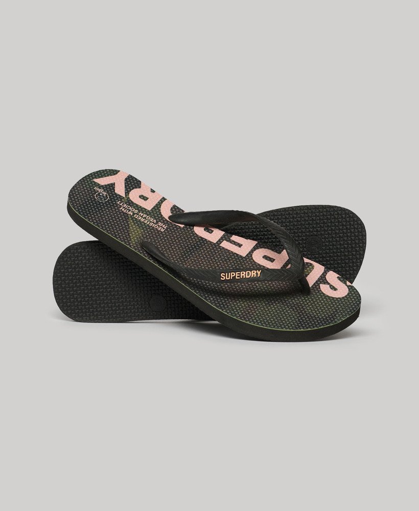 chinelo vegano com logo e estampa camuflada nathan