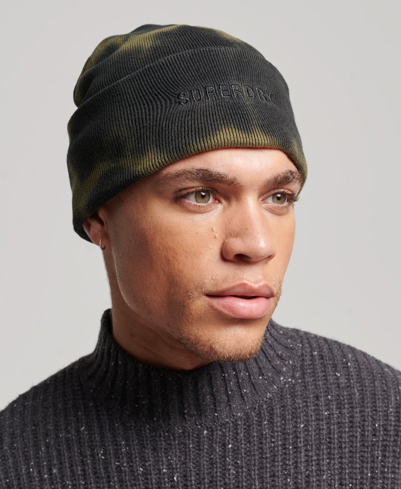 gorro tingido em pretocáqui