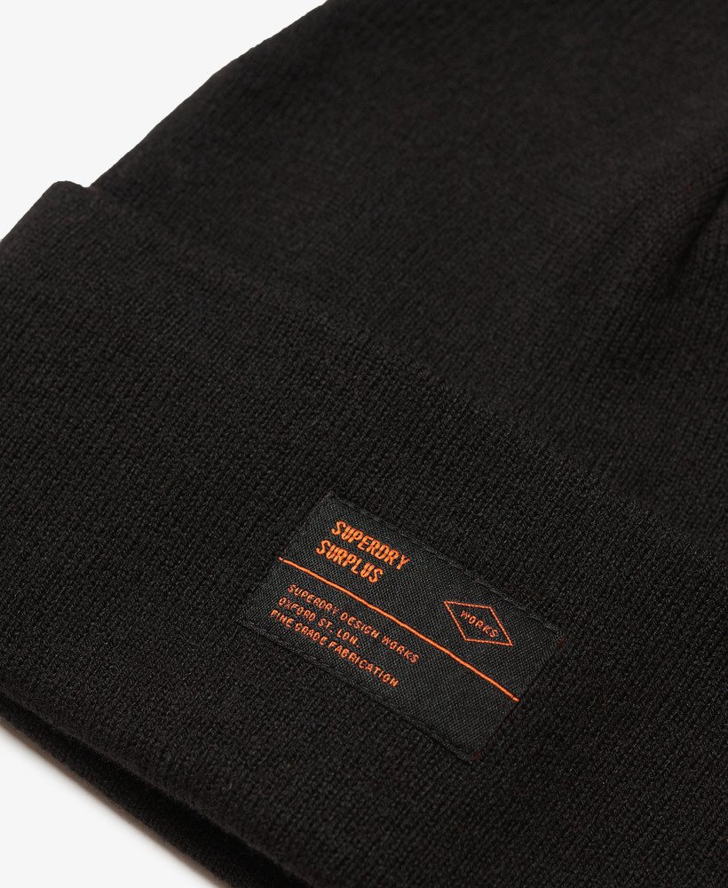 gorro de malha surplus na cor preta