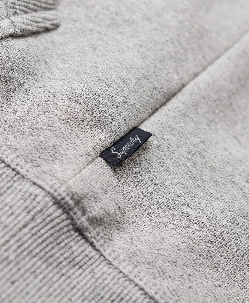 moletom com capuz e logo vintage em relevo na cor cinza claro true grit.