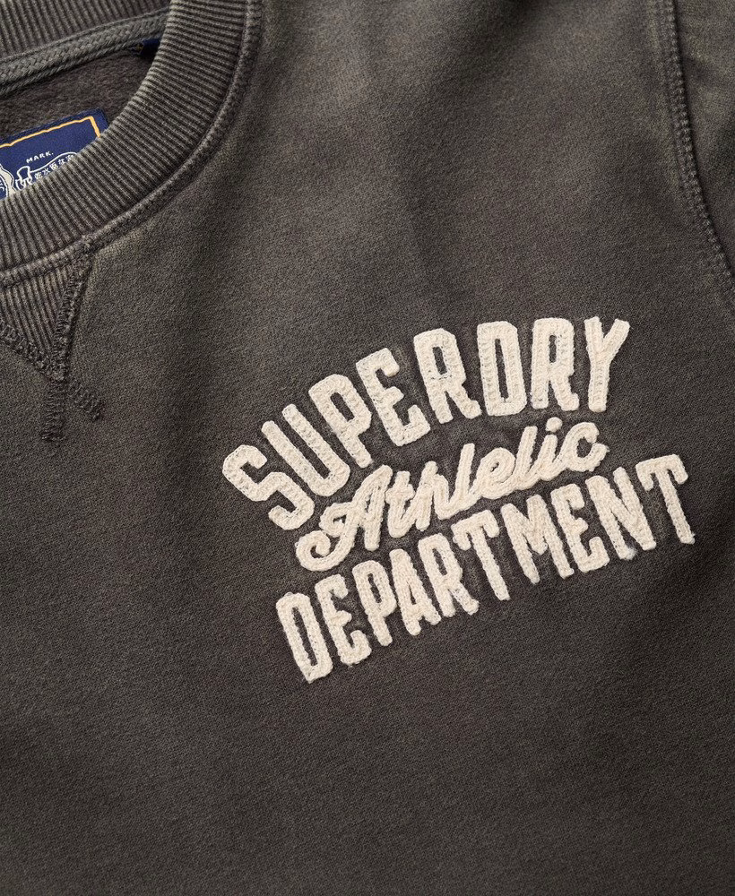 Moletom vintage esportivo com gola redonda