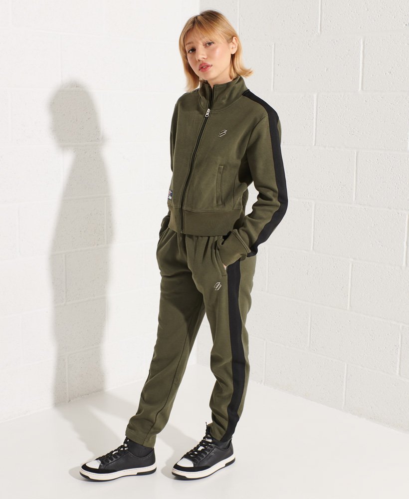 jaqueta esportiva code stripe na cor dark moss