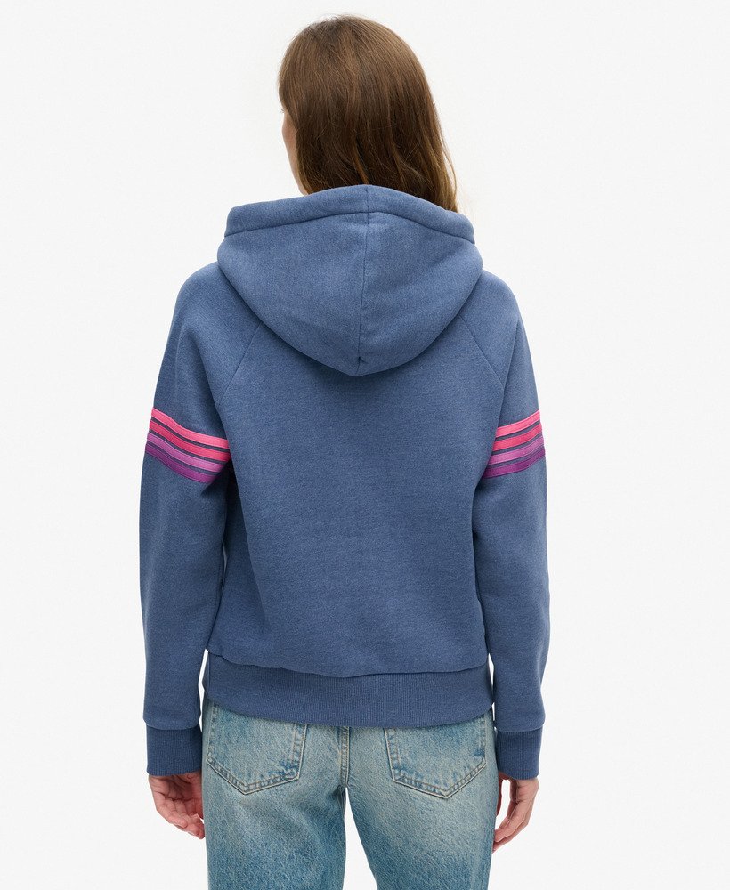 moletom com capuz e logo rainbow stripe em jeans azul mesclado.