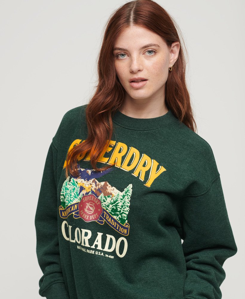 moletom travel souvenir graphic crew na cor verde jade mesclado